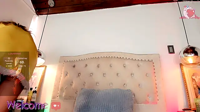 Snapshot of Rodd__y chatting on 12-01-25, 12:32 Rodd y online show from 12-01-25, 12:32