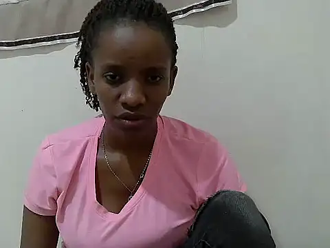 Snapshot of prettybeee chatting on 11-08-25, 06:51 prettybeee online show from 11-08-25, 06:51