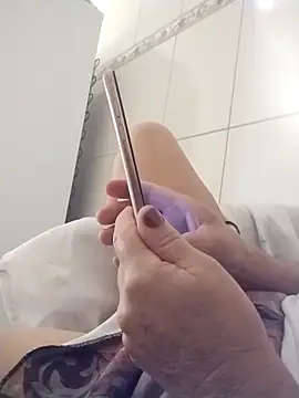 mariy522 online show from 10-19-25, 01:12