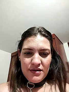 Mia Hampton online show from 03-12-25, 01:58