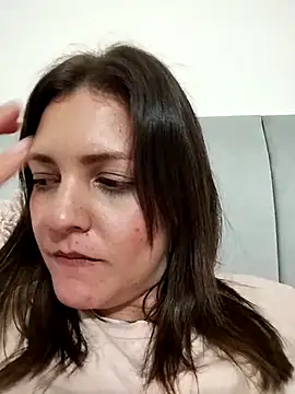 Mia Hampton online show from 03-15-25, 03:18