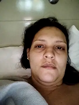 Mia Hampton online show from 10-01-25, 08:26