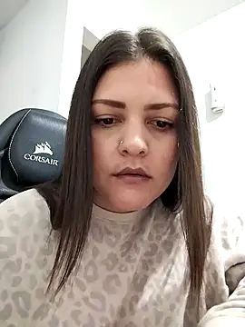 Mia Hampton online show from 02-13-26, 01:07