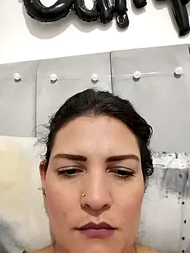 Mia Hampton online show from 02-21-26, 10:44