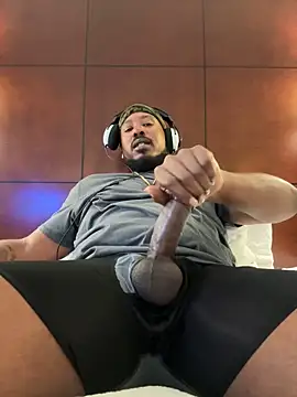 Hungkung online show from 01-19-25, 08:41