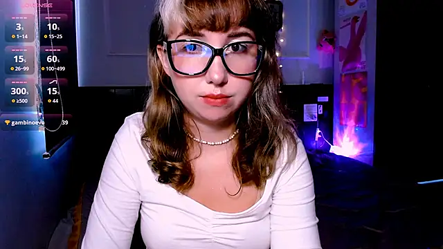 Snapshot of Cosmo_Riri chatting on 09-10-25, 05:07 Cosmo Riri online show from 09-10-25, 05:07