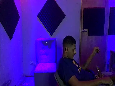 jess2020 online show from 11-22-25, 01:48