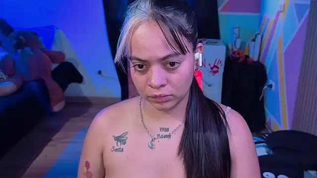 Cuttiealice online show from 10-27-25, 07:18