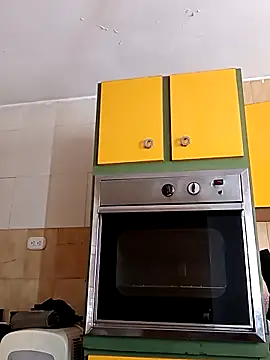 Leticia goddes online show from 02-28-25, 06:20