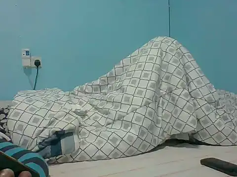 Eminent Ride online show from 10-22-25, 06:35