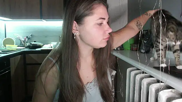 delightful sofi online show from 10-17-25, 06:32