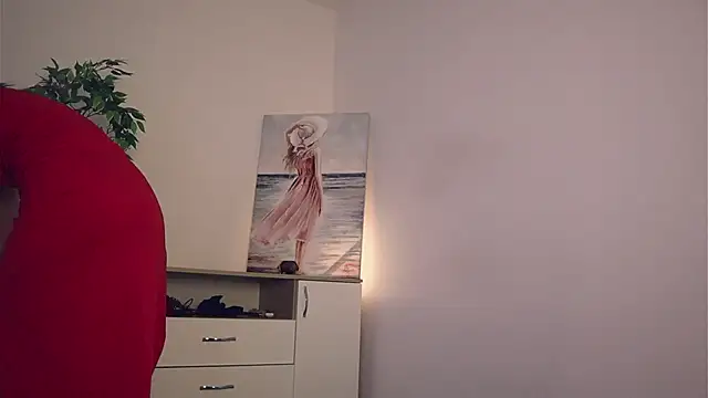 Misslullu online show from 02-20-25, 11:09