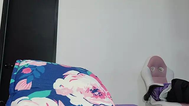 celeste sea online show from 04-11-26, 07:18