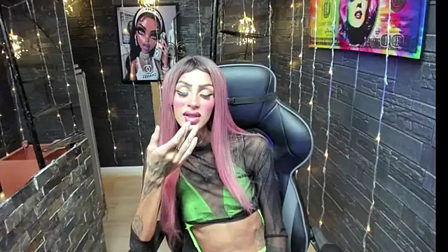 Snapshot of kissingdevil chatting on 03-03-26, 08:04 kissingdevil online show from 03-03-26, 08:04