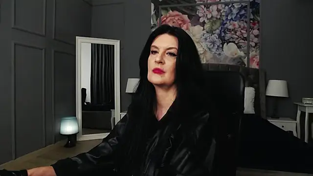 DomMelissaW online show from 02-22-25, 01:33