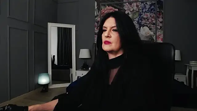 DomMelissaW online show from 03-18-25, 09:21