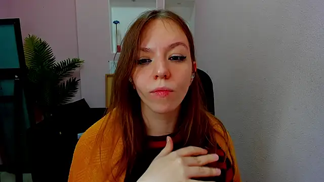 Persephoni online show from 11-24-25, 04:51