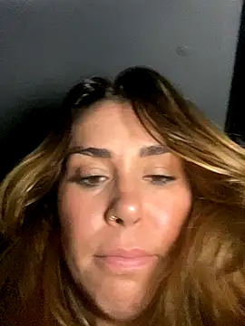 LeaGambit   online show from 11-13-25, 01:15