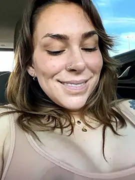 LeaGambit   online show from 01-12-26, 06:13