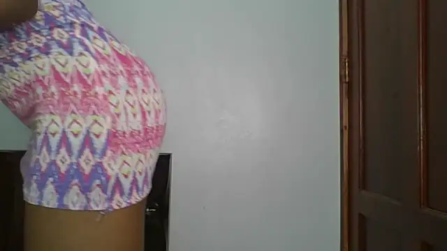 sweet sassy  online show from 11-17-25, 04:18