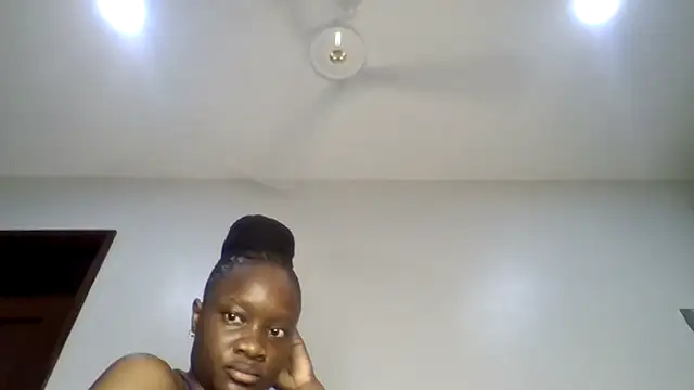 sweet sassy  online show from 04-15-26, 01:45