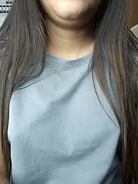 Snapshot of _desigori chatting on 01-02-25, 05:07 desigori online show from 01-02-25, 05:07