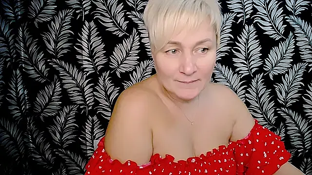 Olivia playful online show from 12-13-24, 05:43