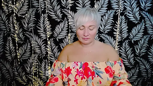 Olivia playful online show from 10-24-25, 11:39