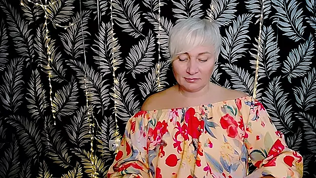 Olivia playful online show from 11-02-25, 12:18