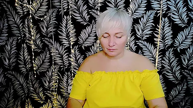 Olivia playful online show from 11-18-25, 10:09