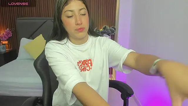 Snapshot of isabella_thomsonp chatting on 01-13-25, 07:31 isabella thomsonp online show from 01-13-25, 07:31