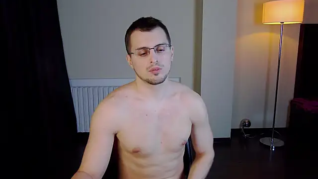 Snapshot of Friend12321 chatting on 02-28-25, 11:45 Friend12321 online show from 02-28-25, 11:45