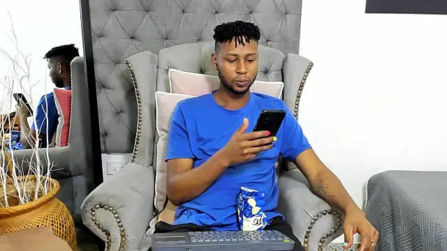 santhi lee online show from 03-01-25, 02:37