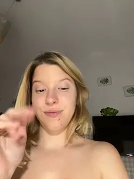 kimczii online show from 12-06-24, 10:27