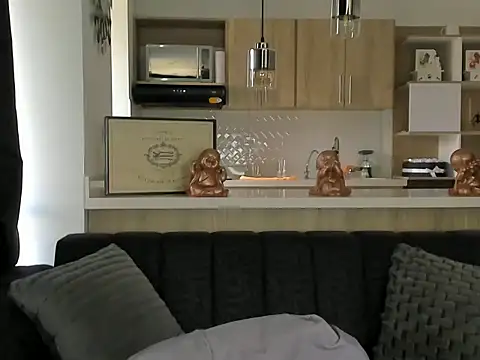 BradleySmithx online show from 01-19-25, 04:25