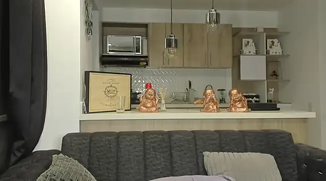 BradleySmithx online show from 01-28-25, 05:11