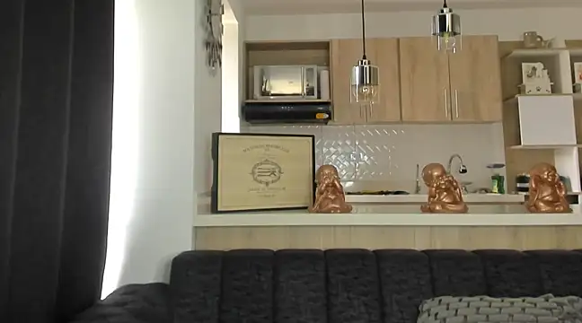 BradleySmithx online show from 02-01-25, 05:47