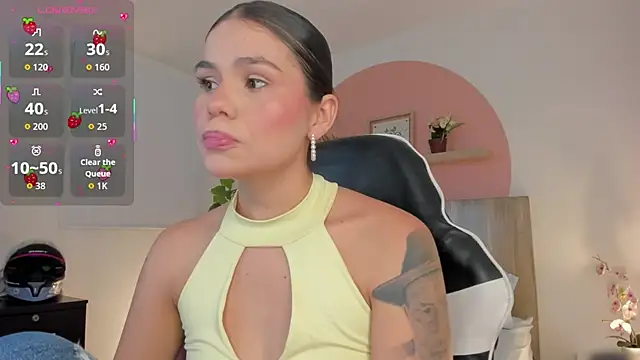 dominique25  online show from 09-13-25, 02:22