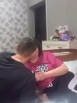 explored romantic online show from 10-17-25, 09:12