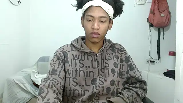 angelamarie1 online show from 11-07-25, 07:41