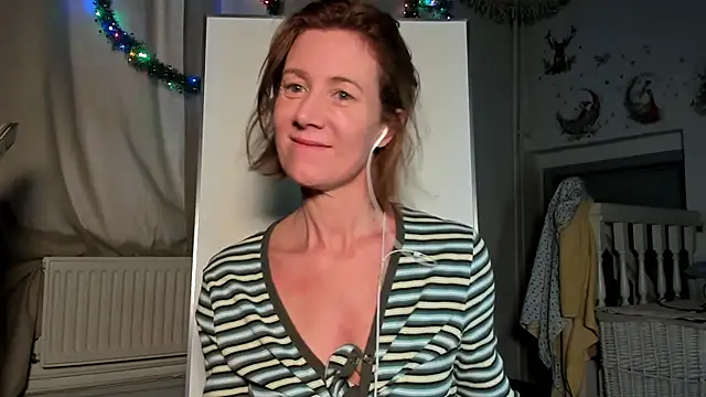 Lola Belgium online show from 01-07-25, 02:41