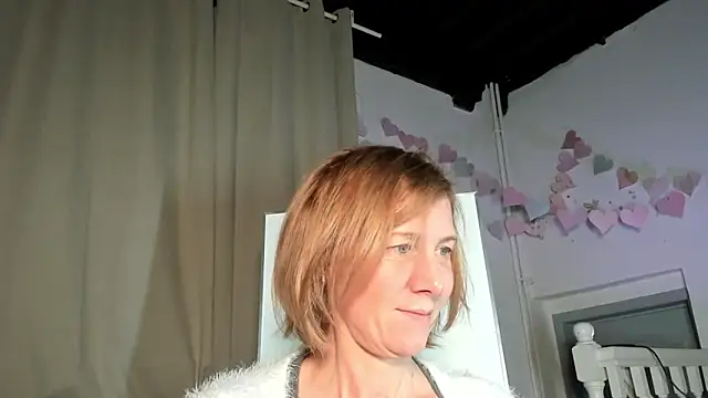 Lola Belgium online show from 02-10-25, 08:42