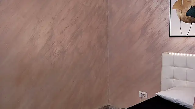 Sierra Halle online show from 01-03-25, 11:33