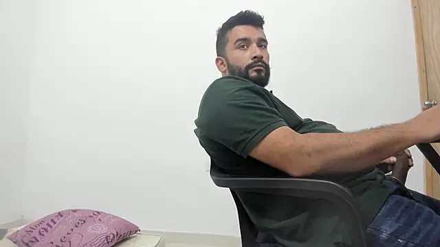 Snapshot of isearchcompany chatting on 11-08-25, 05:01 isearchcompany online show from 11-08-25, 05:01