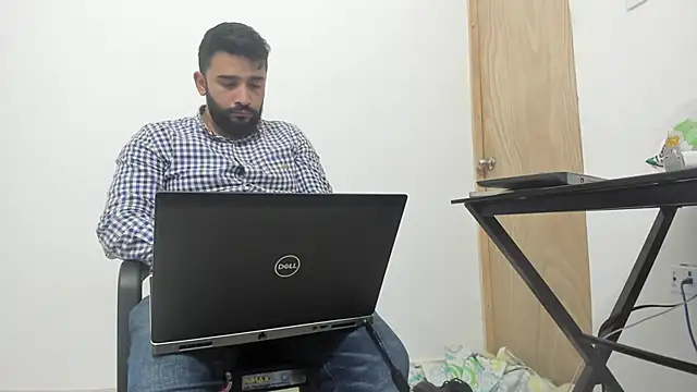 Snapshot of isearchcompany chatting on 11-09-25, 10:30 isearchcompany online show from 11-09-25, 10:30