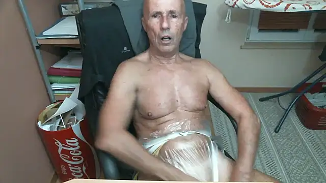 olibrius71 online show from 12-22-25, 07:11