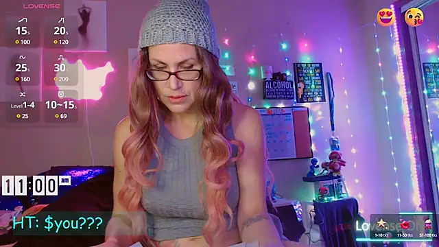 EmmaIsHere online show from 01-18-25, 05:59