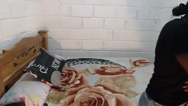 sexyjustin202 online show from 12-15-25, 04:50