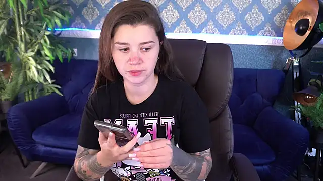 AmellyMilly online show from 10-07-25, 12:46