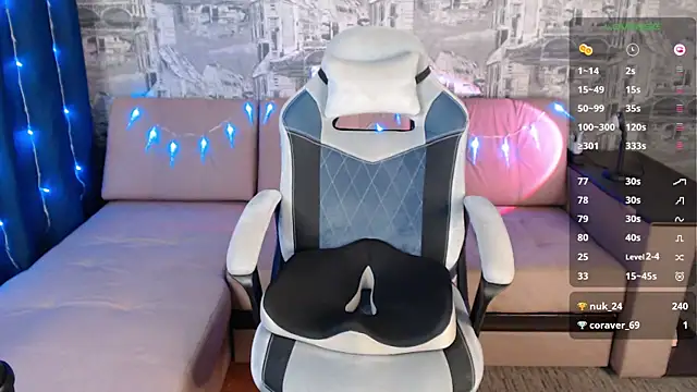 Snapshot of Oliver_Fresh chatting on 12-30-24, 12:09 Oliver Fresh online show from 12-30-24, 12:09